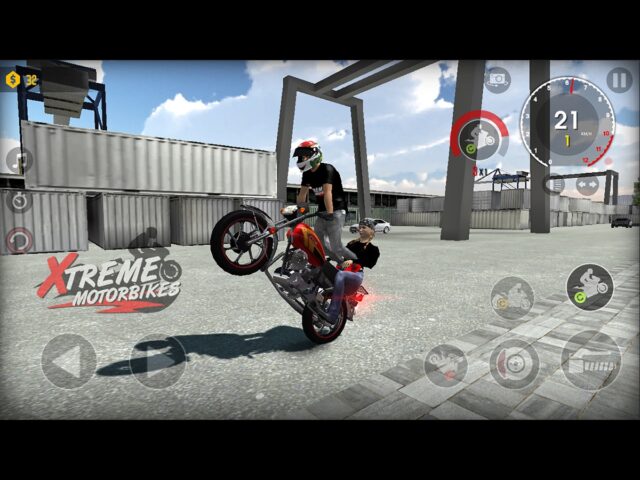 Xtreme Motorbikes لنظام iOS