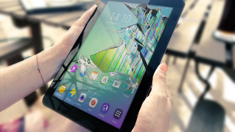 Шутка со сломанным экраном для Android — скриншот 1