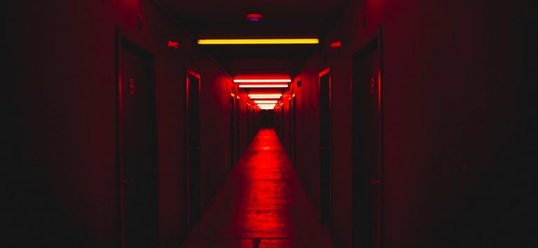 VR Zombie Horror Games для iOS — скриншот 1