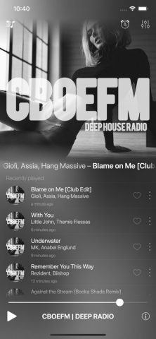 СВОЕFM | DEEP RADIO для iOS — скриншот 1