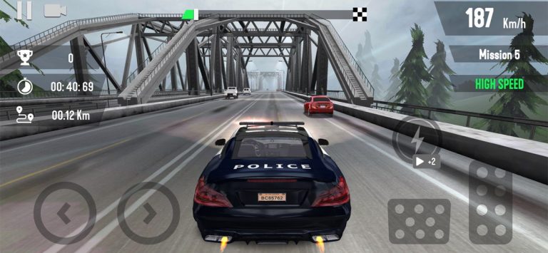 Traffic Driving Car Simulator для iOS — скриншот 2